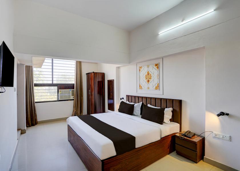 Uttar Pradesh Prayagraj Room