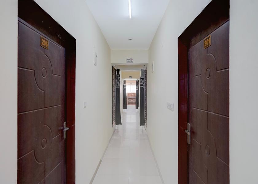 Madhya Pradesh Indore Lobby