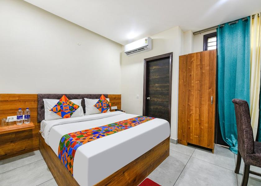 Punjab Mohali Room