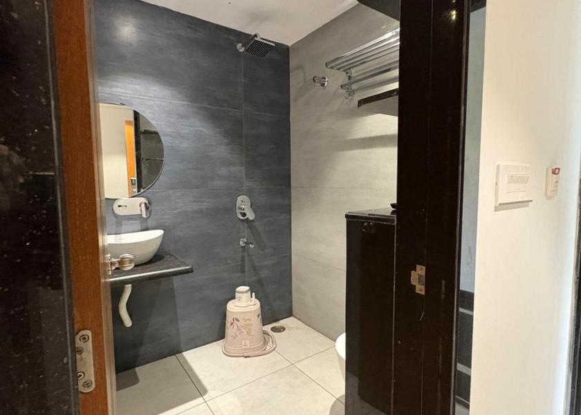 Andhra Pradesh Visakhapatnam Ocean Suite