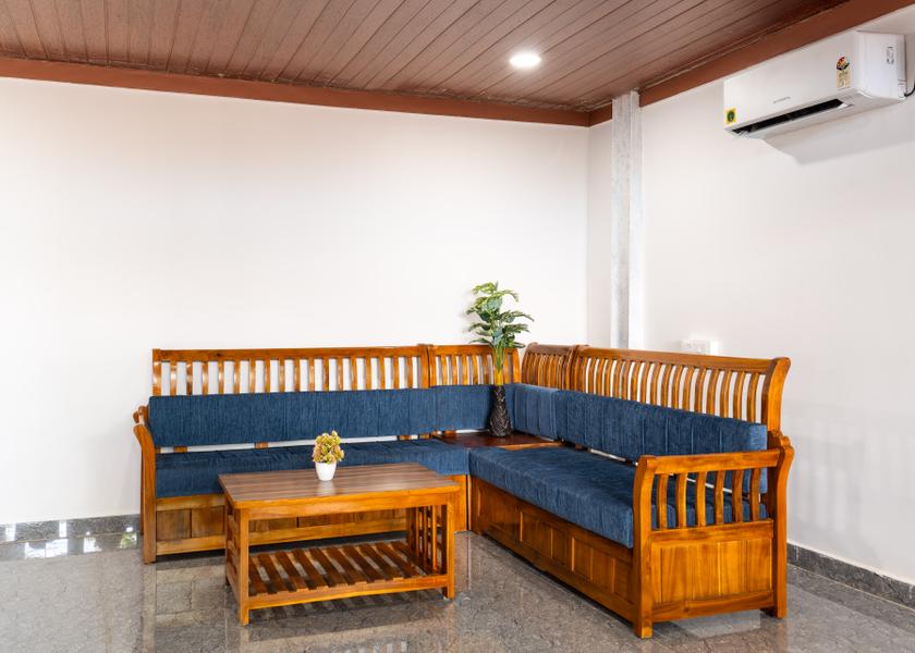 Karnataka Gokarna Public Areas