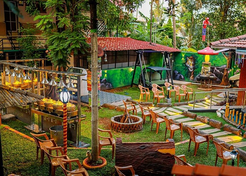 Kerala Thrissur Hotel Exterior