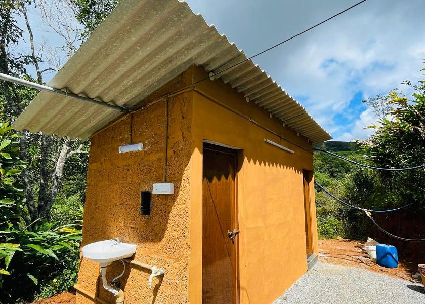 Kerala Vagamon Bathroom