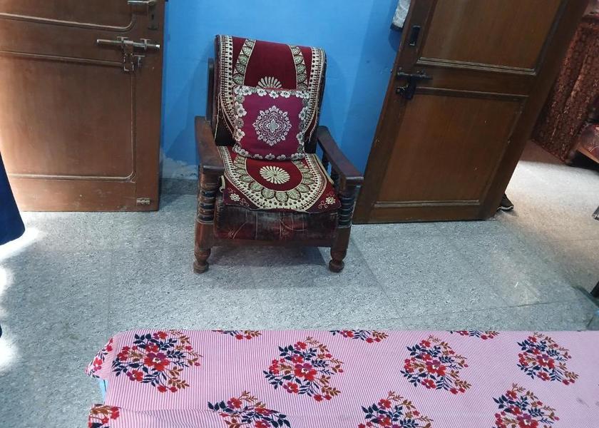 Uttar Pradesh Mathura Lobby