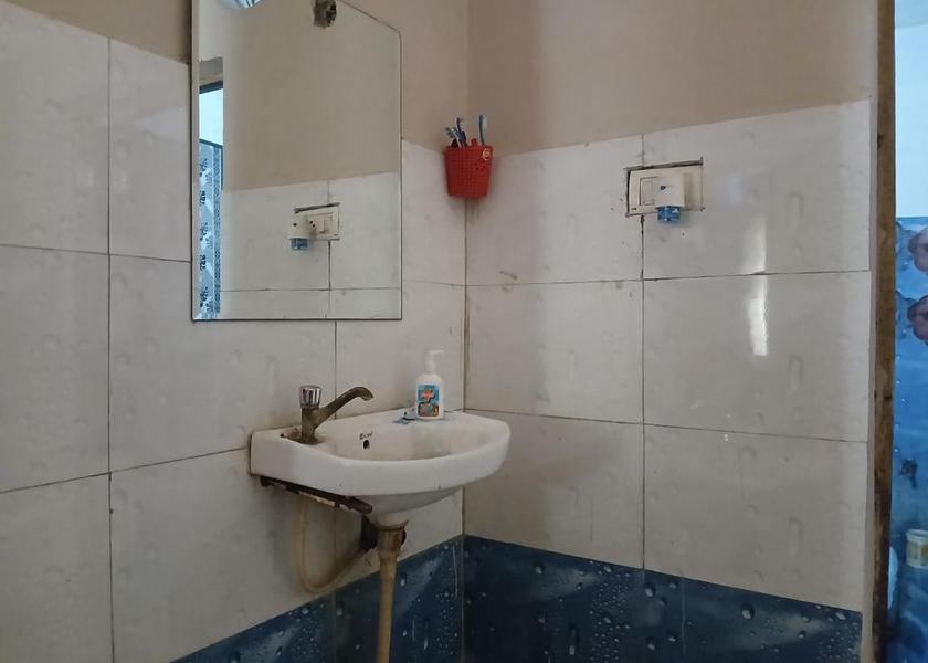 Uttar Pradesh Mathura Bathroom
