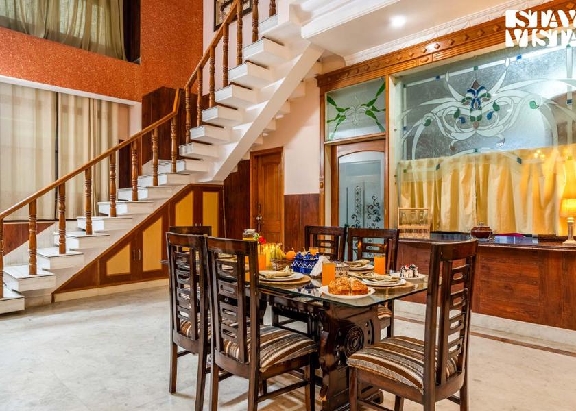 Himachal Pradesh Palampur Food & Dining