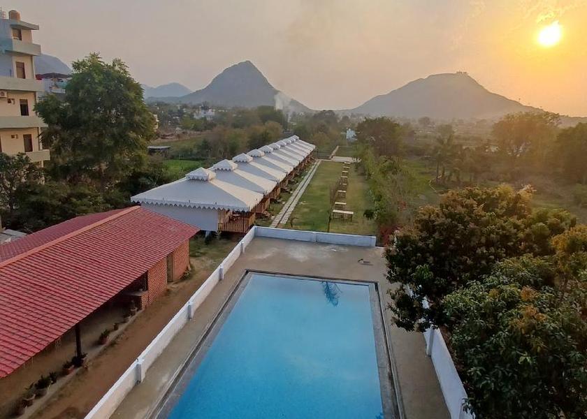 Rajasthan Pushkar Swimming pool [outdoor]
