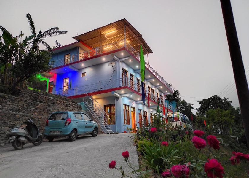 Uttarakhand Kausani Exterior view