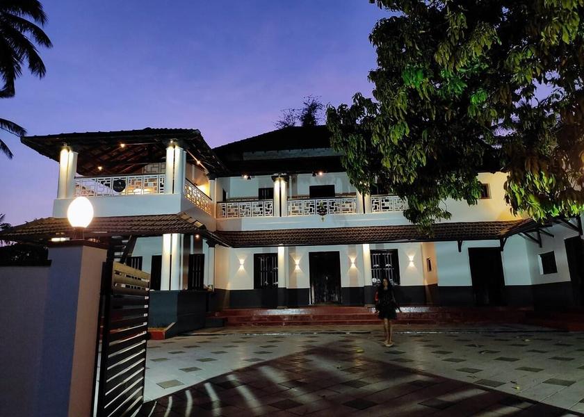 Kerala Kannur Entrance