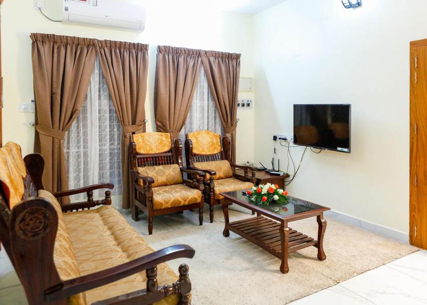 Kerala Thrissur Shared lounge/TV area