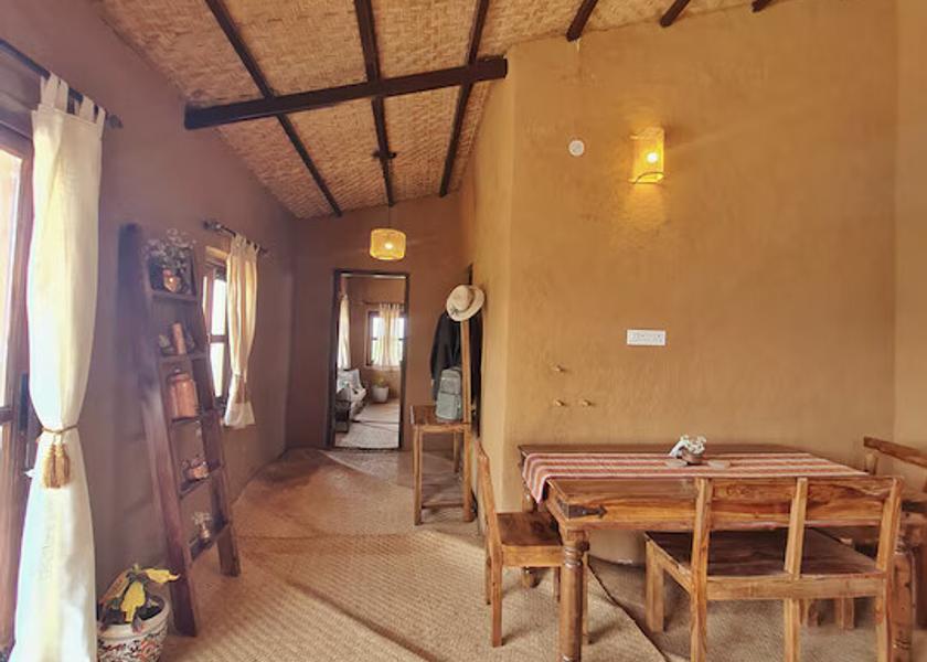 Uttarakhand Ranikhet Family Suite with Balcony