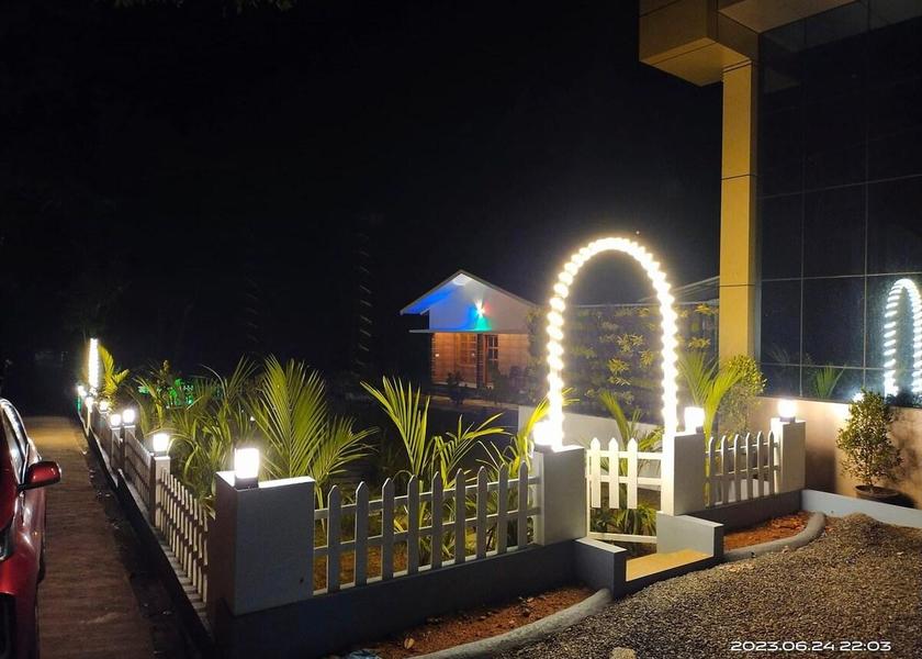 Kerala Thattekad Entrance
