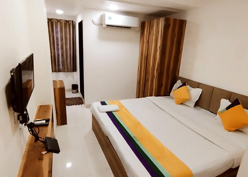 Madhya Pradesh Indore Public Areas