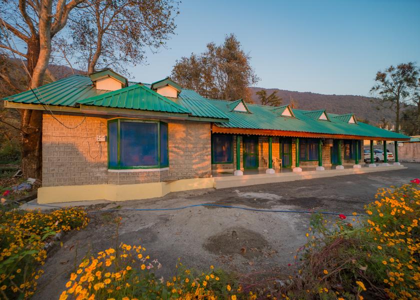 Himachal Pradesh Bir Hotel Exterior
