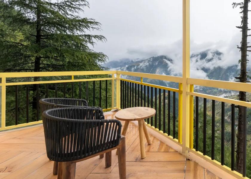 Himachal Pradesh Khajjiar Deluxe Room with Balcony (Valley View)