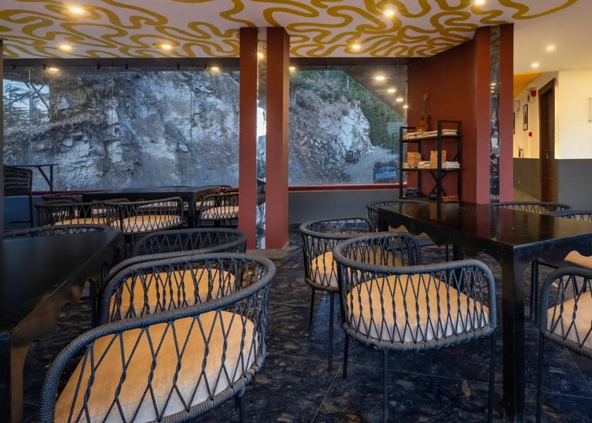 Himachal Pradesh Khajjiar Food & Dining