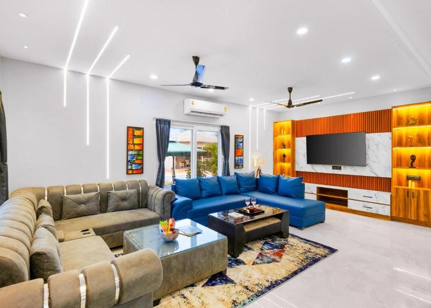 Uttar Pradesh Noida Public Areas