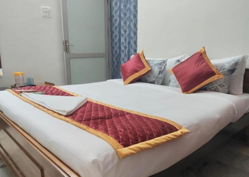 Tamil Nadu Trichy Deluxe Room with Fan