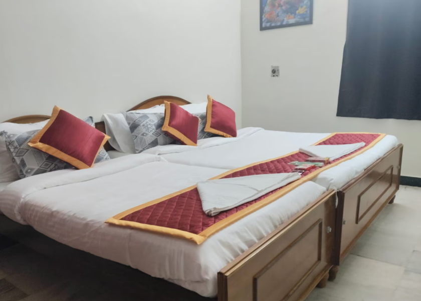 Tamil Nadu Trichy Deluxe Room with Fan