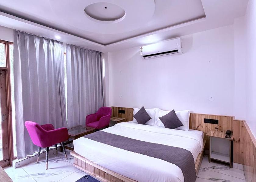 Himachal Pradesh Kasol Classic Room