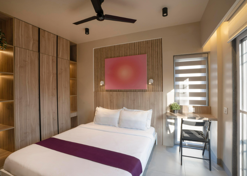 Karnataka Bangalore Signature Suite with Separate Living Area