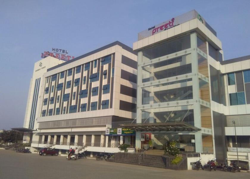 Maharashtra Satara Outdoors