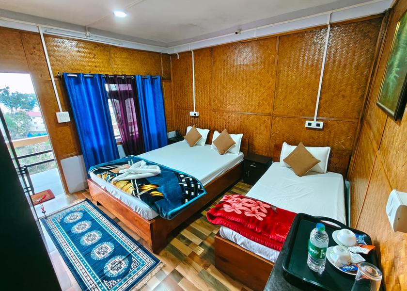 West Bengal Rishyap Triple Room With Mountain View