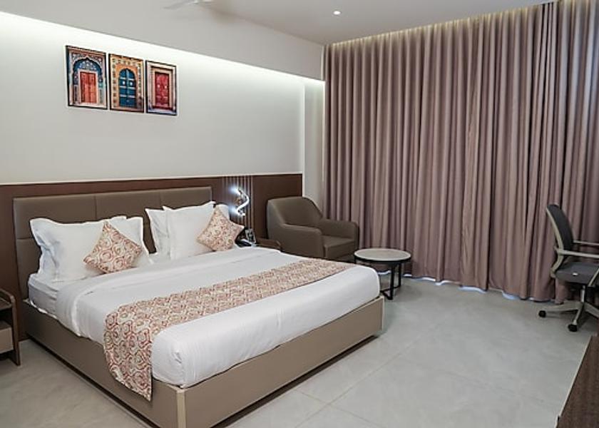 Gujarat Dwarka Club Room