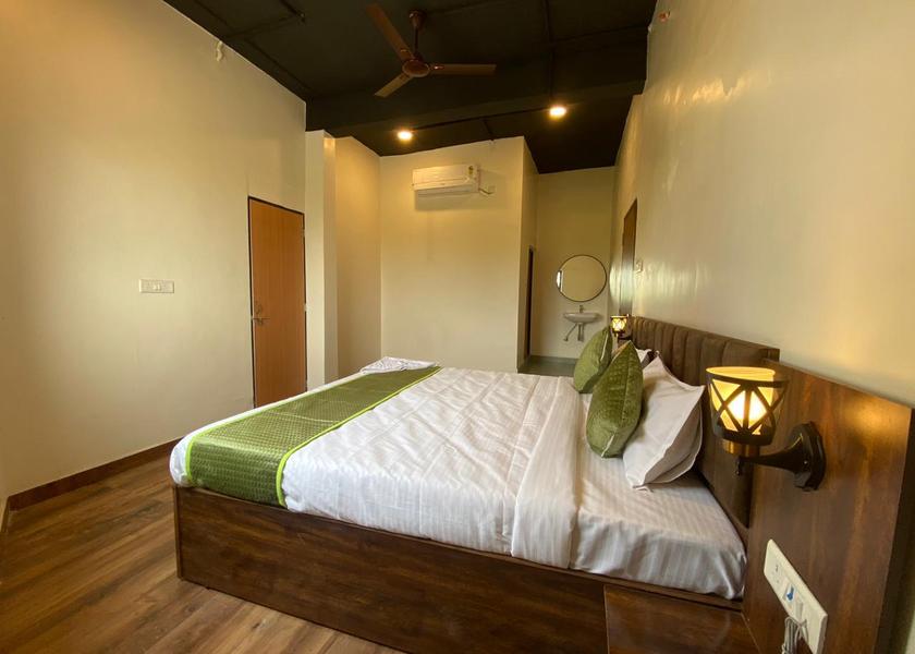Chhattisgarh Raipur Deluxe Room