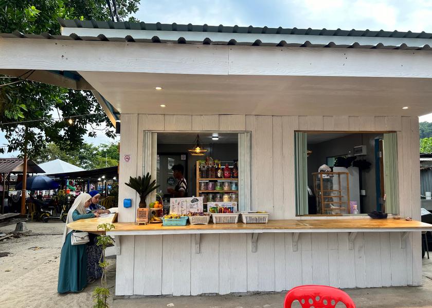 Terengganu Pulau Perhentian Kecil Coffee shop