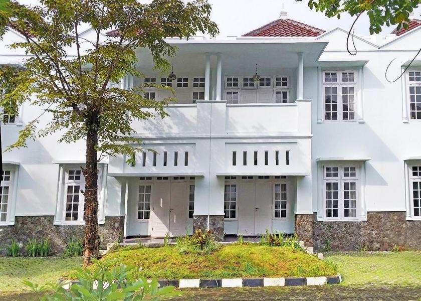 Central Java Ngemplak Exterior view
