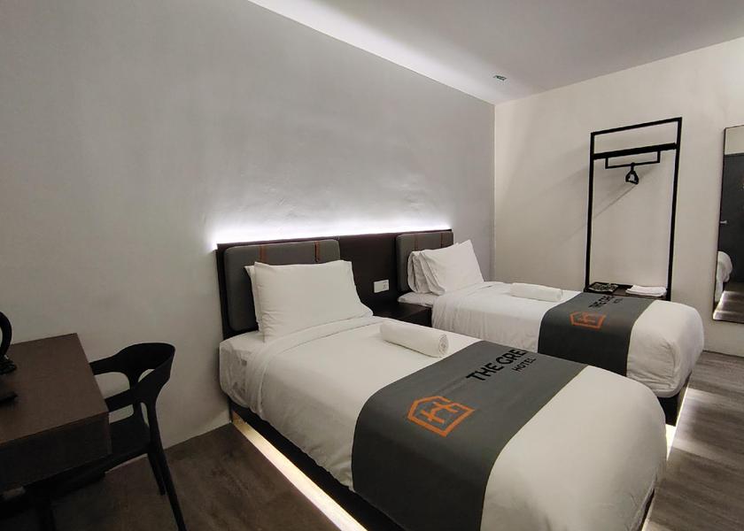 Perak Bota Standard Twin - 2 Single Beds