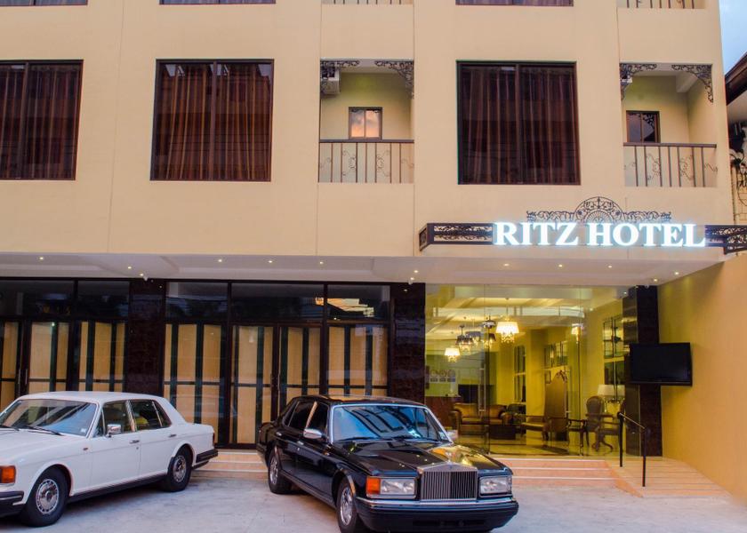 Central Luzon Angeles City Hotel Exterior