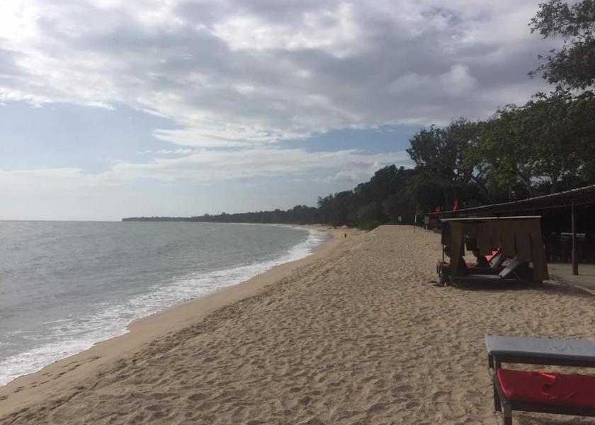 Johor Bandar Penawar Beach