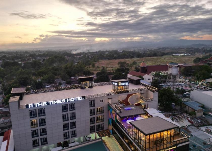 Central Luzon Angeles City Exterior view
