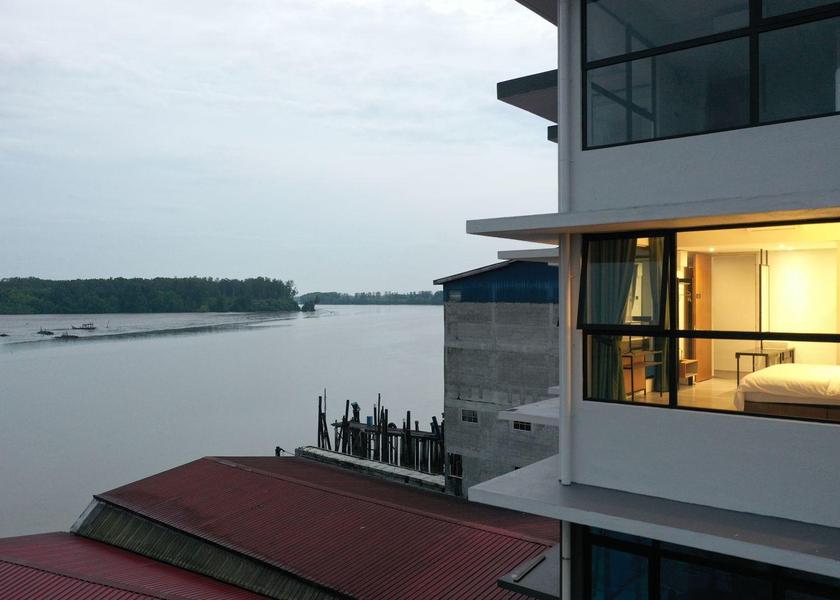 Perak Kuala Sepetang Exterior view