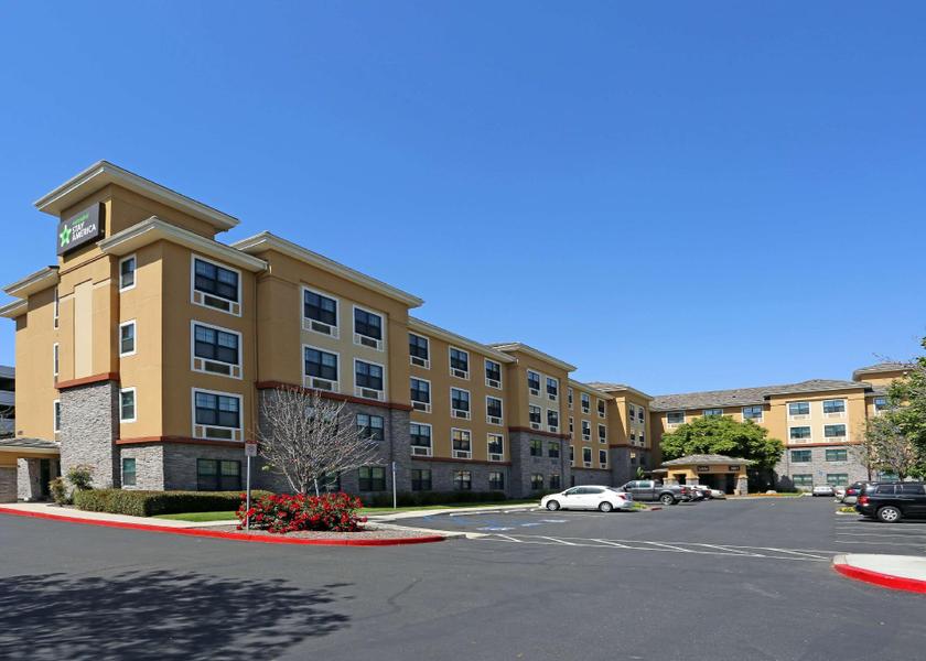 California Newport Beach Hotel Exterior