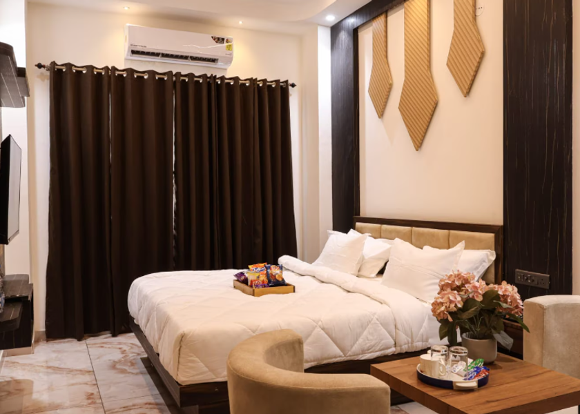 Uttar Pradesh Noida Room