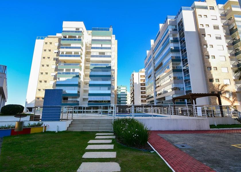 Santa Catarina Governador Celso Ramos Pool