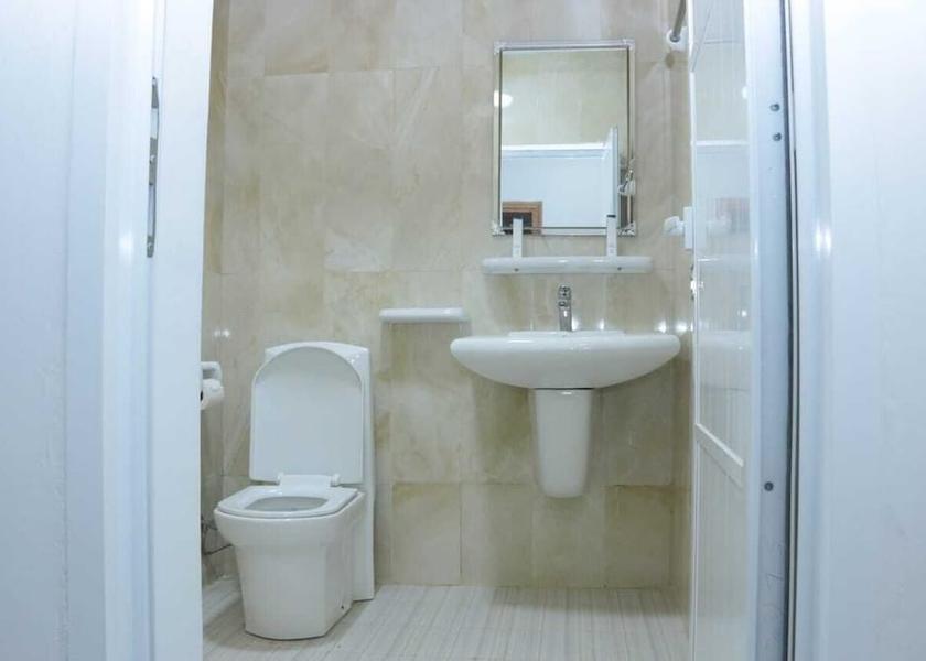 Muscat Governorate Seeb Bathroom