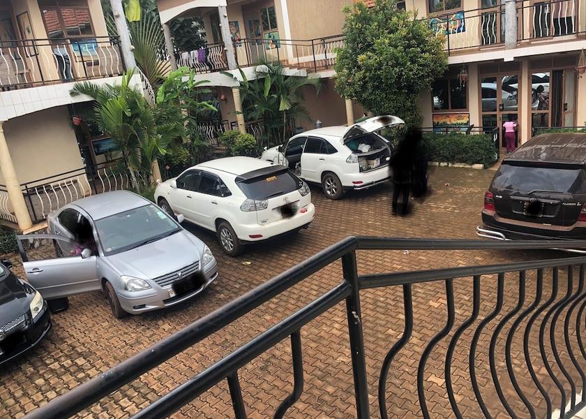  Jinja Accessible parking