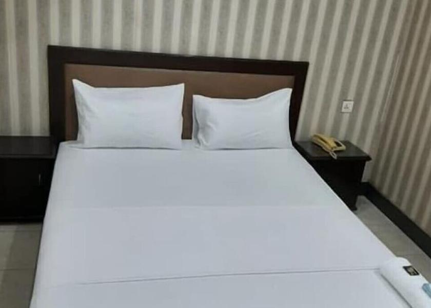 Punjab Faisalabad Room