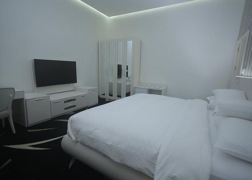 Cross River Calabar Room