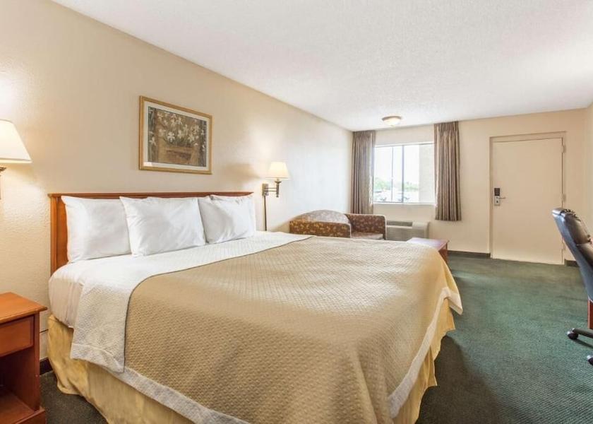 Arizona Mesa Room