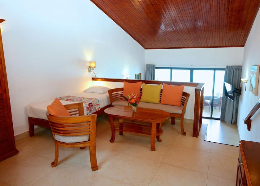  Praslin Island Living area