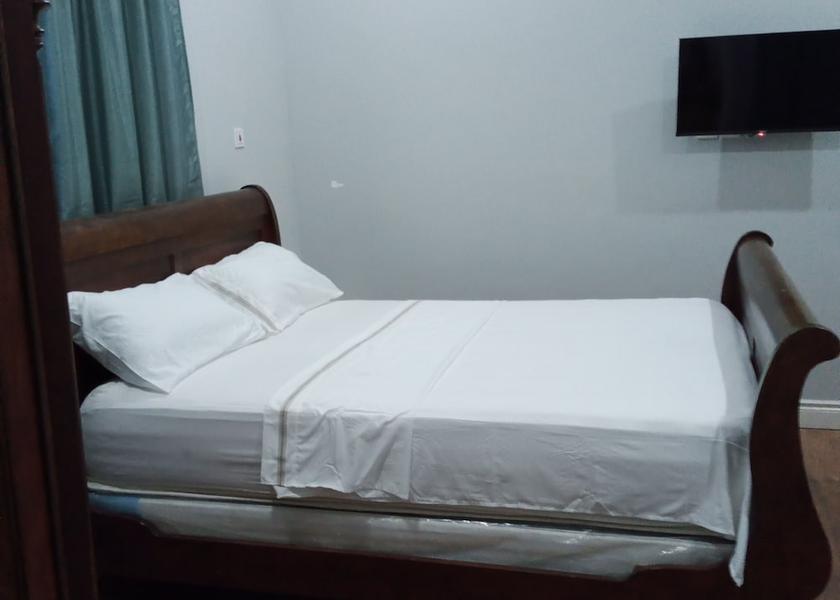 Accra Region Sakumono Room