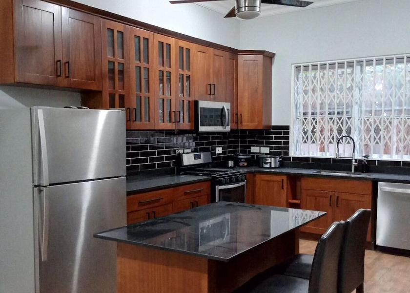 Accra Region Sakumono Private kitchenette