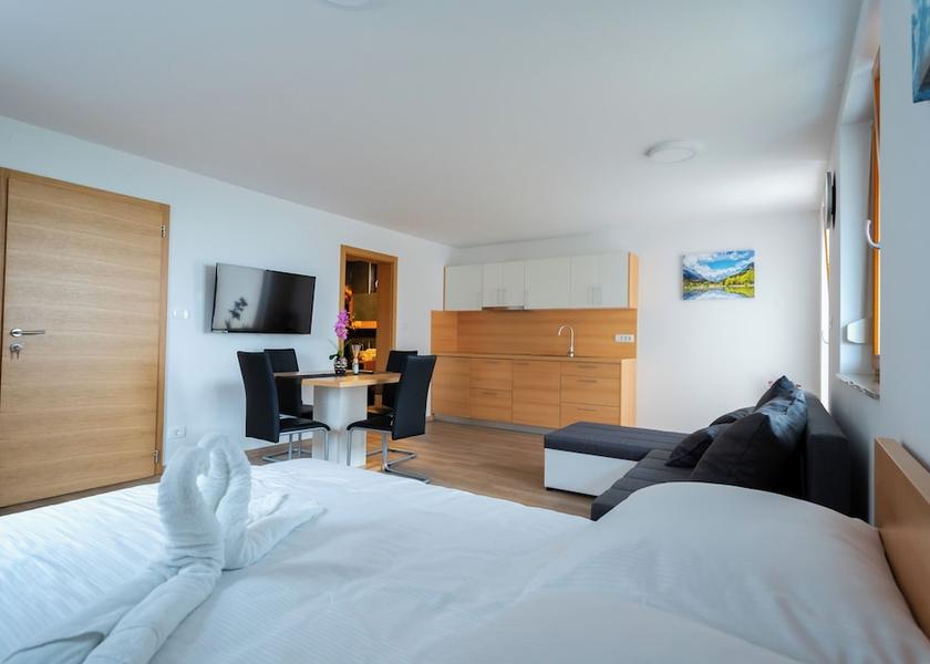 Cerklje na Gorenjskem Room