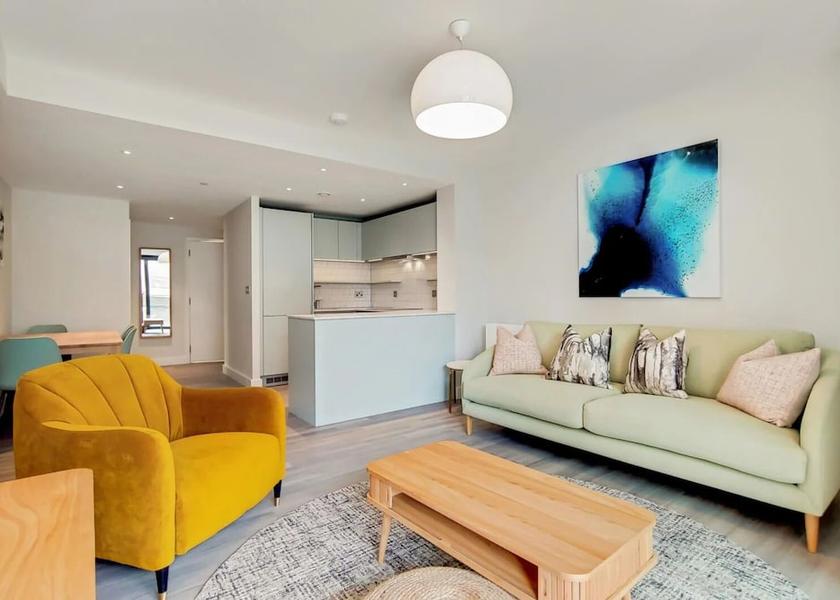 England Wembley Living area