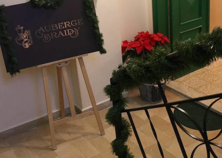 Bekaa Zahlé Interior entrance